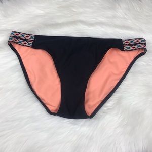 🌟CLEARANCE🌟 Double Band Bikini Bottom Size Large